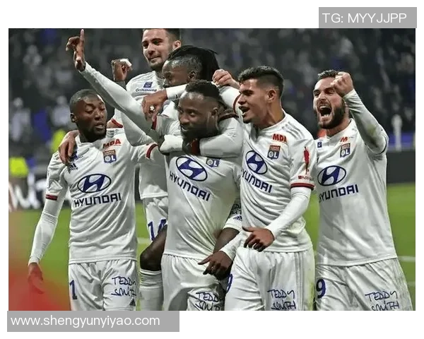 昂热与巴黎激战法国杯争夺荣誉与晋级机会的精彩对决