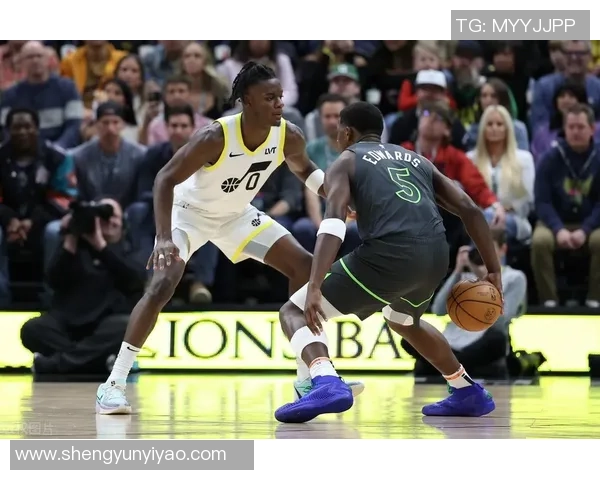 爵士队与明尼苏达森林狼的精彩对决分析与赛季展望