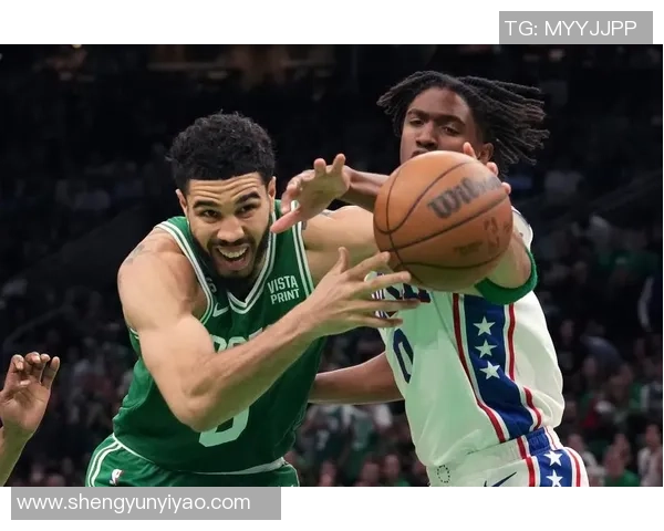 凯尔特人与勇士的巅峰对决NBA赛场上的经典较量与荣耀之战 凯尔特人与勇士的巅峰对决NBA赛场上的经典较量与荣耀之战