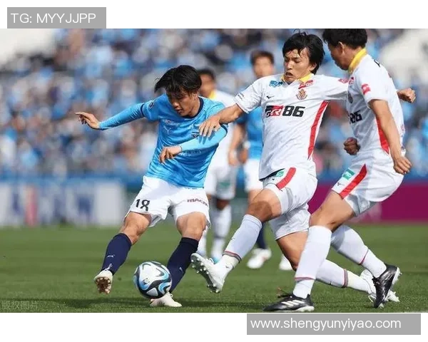 名古屋勇夺胜利东京绿茵奋力拼搏的精彩对决回顾