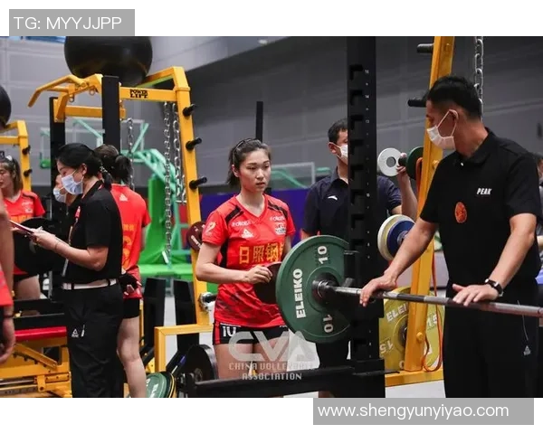 广州排球队耐力提升之道与训练策略深度分析 广州排球队耐力提升之道与训练策略深度分析