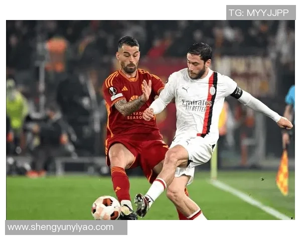 曼联与利物浦在欧联杯的巅峰对决引发球迷热议与期待