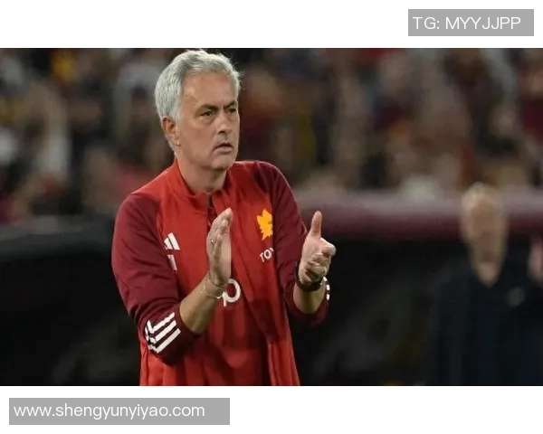 穆里尼奥怒斥欧足联争议判罚罗马无缘晋级引发热议